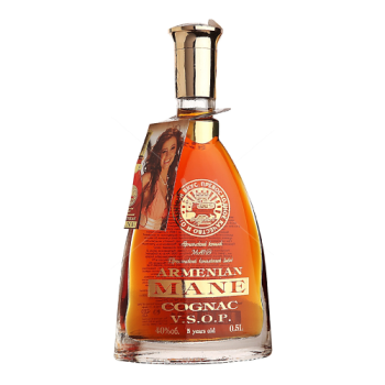 Коньяк "Манэ" 5-летний, 0.5 л