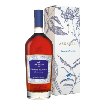 Коньяк "Askaneli" Grande Reserve 7 Years Old, gift box, 0.7 л