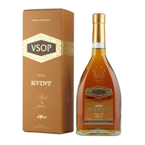 Коньяк Kvint VSOP, 6 years old, gift box, 0.5 л