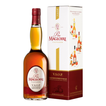 Кальвадос "Pere Magloire" VSOP, gift box, 0.5 л