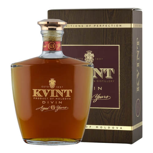 Коньяк Kvint VSOP, 6 years old, gift box, 0.5 л