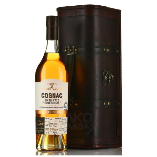 Коньяк "Pierre Vallet" Single Cask, wooden box "Antique Valisette", 0.7 л Коньяк "Pierre Vallet" Single Cask, wooden box "Antique Valisette", 0.7 л