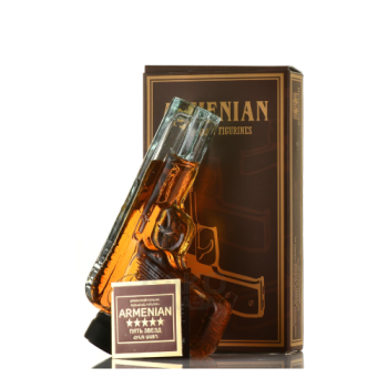 Коньяк Пять звезд 5 лет 0.18 л в п/у пистолет