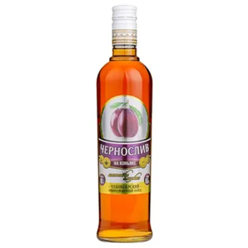 Настойка сладкая «ЧЕРНОСЛИВ НА КОНЬЯКЕ»  0,5 л 19% Россия