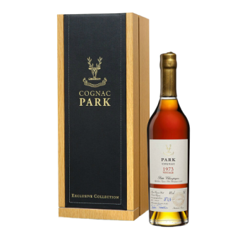 Коньяк "Park" Petite Champagne AOC, 1973, gift coffret, 0.7 л