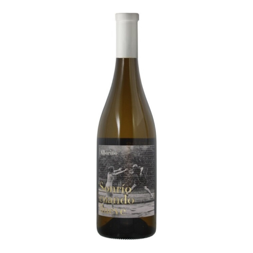 Вино "Sonrio Cuando Llueve" Albarino, Rias Baixas DO