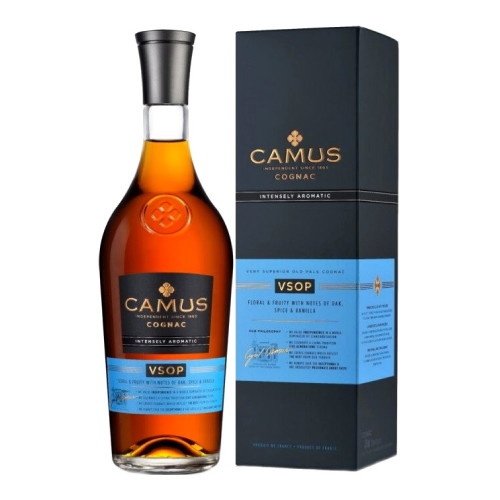Коньяк "Camus" V.S.O.P., gift box, 0.7 л