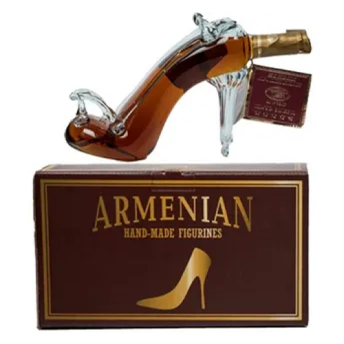 Коньяк армянский ординарный "Пять звезд" (в сувенирной бутылке "Туфелька")  0,25  л п/у  Армения