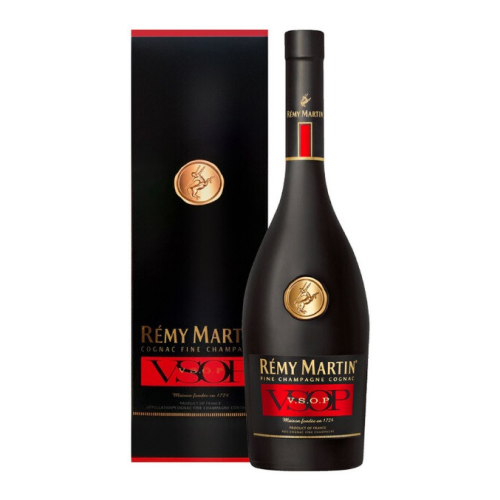 Коньяк "Remy Martin" VSOP, with box, 0.7 л Коньяк "Remy Martin" VSOP, with box, 0.7 л