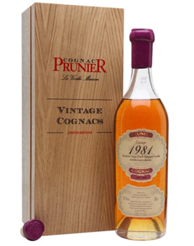 Коньяк марочный очень старый "ОС" ПРУНЬЕ ГРАНД ШАМПАНЬ винтаж 1981 0,7 л  в дерев. упак. Франция