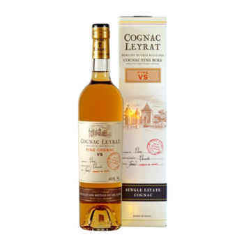 Коньяк Leyrat VS, gift box, 0.7 л