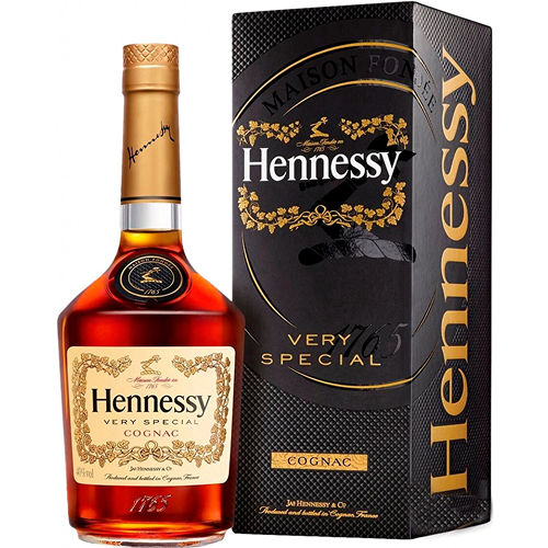 Коньяк "Hennessy" V.S, gift box, 0.5 л Коньяк "Hennessy" V.S, gift box, 0.5 л