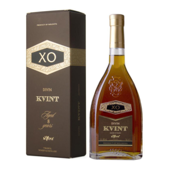 Коньяк Kvint 8 years old, gift box, 0.5 л
