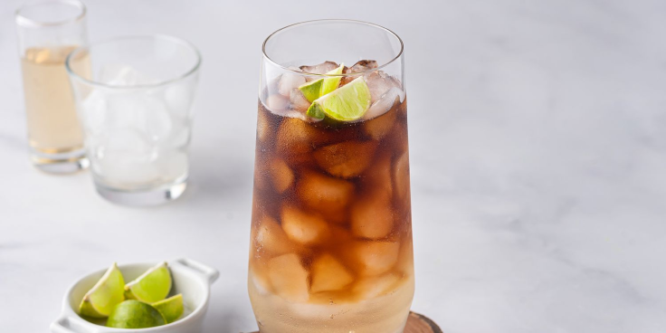 Коктейль из рома тьма и буря